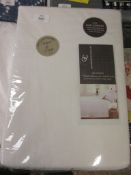 Allston 144 TC Duvet Cover Set, Colour: White, Size: Kingsize - 2 Standard Pillowcases, RRP £23.99