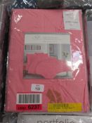 Chatsworth Pinch Pleat Single Duvet Set, Colour: Blush, Size: Kingsize, RRP £30.99