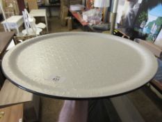 Serving platter (geometric design)