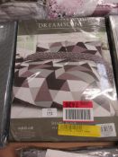 Duvet Cover Set, Size: Double - 2 Standard Pillowcases, Colour: Grey, RRP £16.99