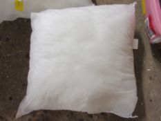 Square hollowfibre cushion pad 40 x 40cm