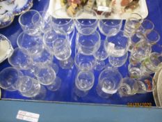 GROUP OF LIQUEUR GLASSES AND TUMBLERS