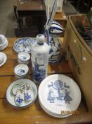 GROUP OF CONTINENTAL POTTERY, MAINLY DUTCH DELFT TYPE WARES