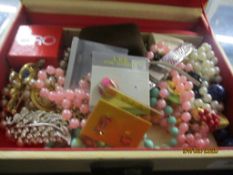 JEWELLERY BOX CONTAINING COSTUME JEWELLERY, MAINLY COLOURED BEADS ETC