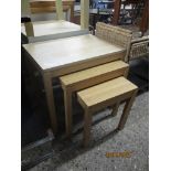 NEST OF THREE MODERN TABLES, LARGEST 55CM WIDE