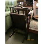 FOLDING FIRE SCREEN/TABLE APPROX 42CM