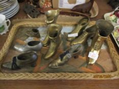 TRAY CONTAINING NOVELTY BOOTS AND SHOES