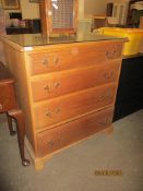 LIGHT OAK FOUR DRAWER CHEST, 86CM WIDE