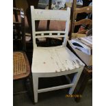 WHITE PAINTED CHAIR