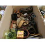 BOX OF MAINLY WOODEN DECORATIVE ITEMS AND SOME SMALL BASKETS
