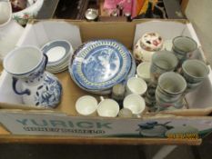 BOX CONTAINING VARIOUS BLUE AND WHITE CHINA INCLUDING TWO PEARL WARE OVAL DISHES