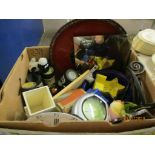 BOX OF CROCKERY AND MISCELLANEOUS OTHER ITEMS