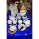 MIXED CERAMICS INCLUDING ROYAL DOULTON FONTENAY TEA POT, FLOW BLUE 19TH CENTURY MUG AND COVER AND