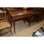 EARLY 19TH CENTURY MAHOGANY FOLD-TOP TEA TABLE, 86CM WIDE