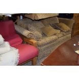 KNOLE STYLE SOFA