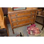 EARLY 20TH CENTURY OAK THREE DRAWER CHEST, 83CM WIDE