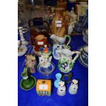 MIXED LOT OF CERAMICS INCLUDING DOULTON WARE JUG AND STAFFORDSHIRE PEN HOLDER