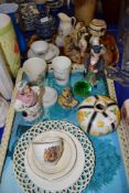 TWO TRAYS OF CERAMICS INCLUDING THREE NODDING FIGURES