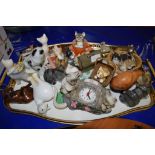 TRAY CONTAINING CERAMIC ITEMS, MAINLY NOVELTY CATS