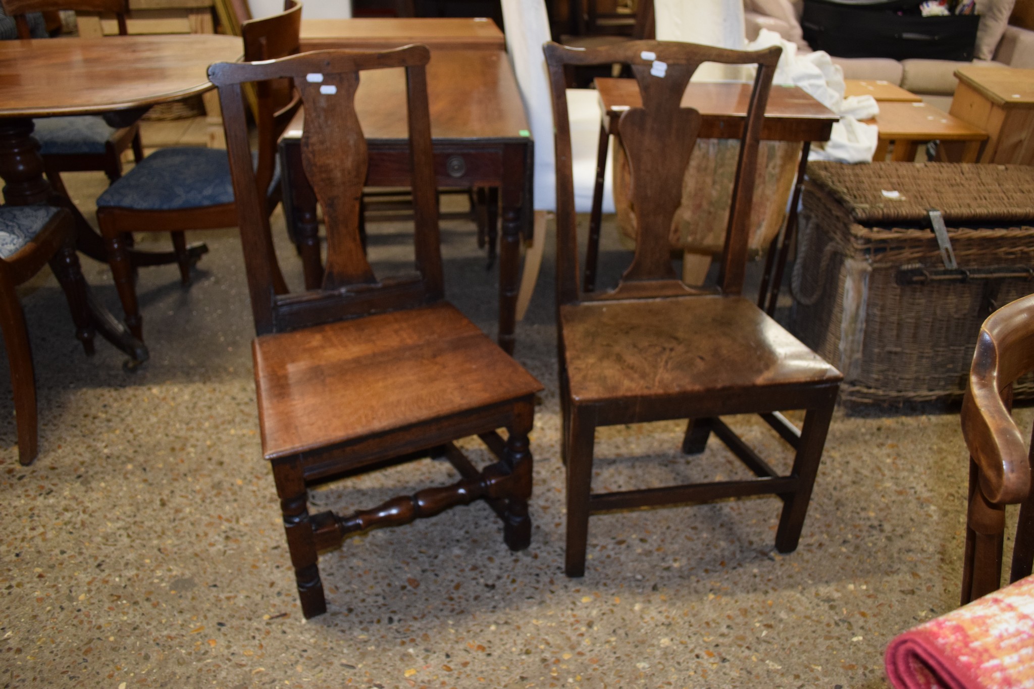 PAIR OF OAK SOLID SEAT DINING CHAIRS WITH SPLAT BACKS, CIRCA LATE 18TH CENTURY