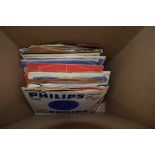 BOX OF VARIOUS VINYL 45RPM RECORDS