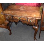 18th century oak low boy, cross banded top over three drawers on cabriole supports (af) 82cm wide