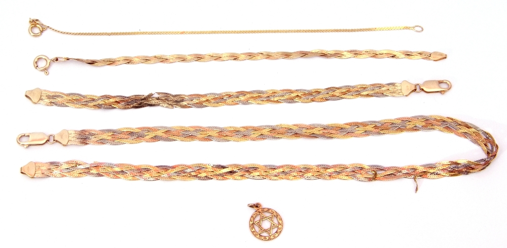 Mixed Lot: a 375 stamped Italian tri-colour necklace and matching bracelet (a/f), two 373 stamped - Image 2 of 3
