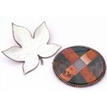 Mixed Lot: Edelmetall Denmark sterling modernist white enamel leaf pin brooch, together with an