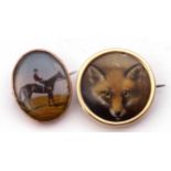 Mixed Lot: a jockey on horseback oval brooch in a yellow metal mount, 18 x 15mm, together with a