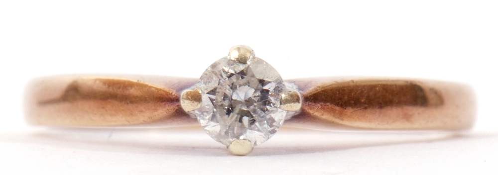 9ct gold solitaire diamond ring, the brilliant cut diamond 0.25ct approx, cardinal set and raised - Image 4 of 10