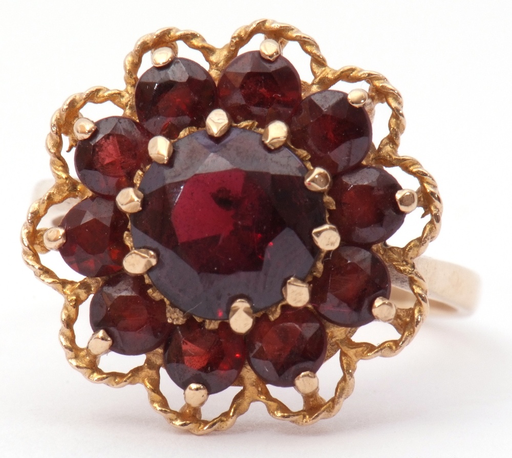 9ct gold garnet cluster ring, the central faceted round garnet within a small garnet surround, - Image 7 of 7