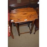 1920S OAK OCCASIONAL TABLE, 55CM WIDE