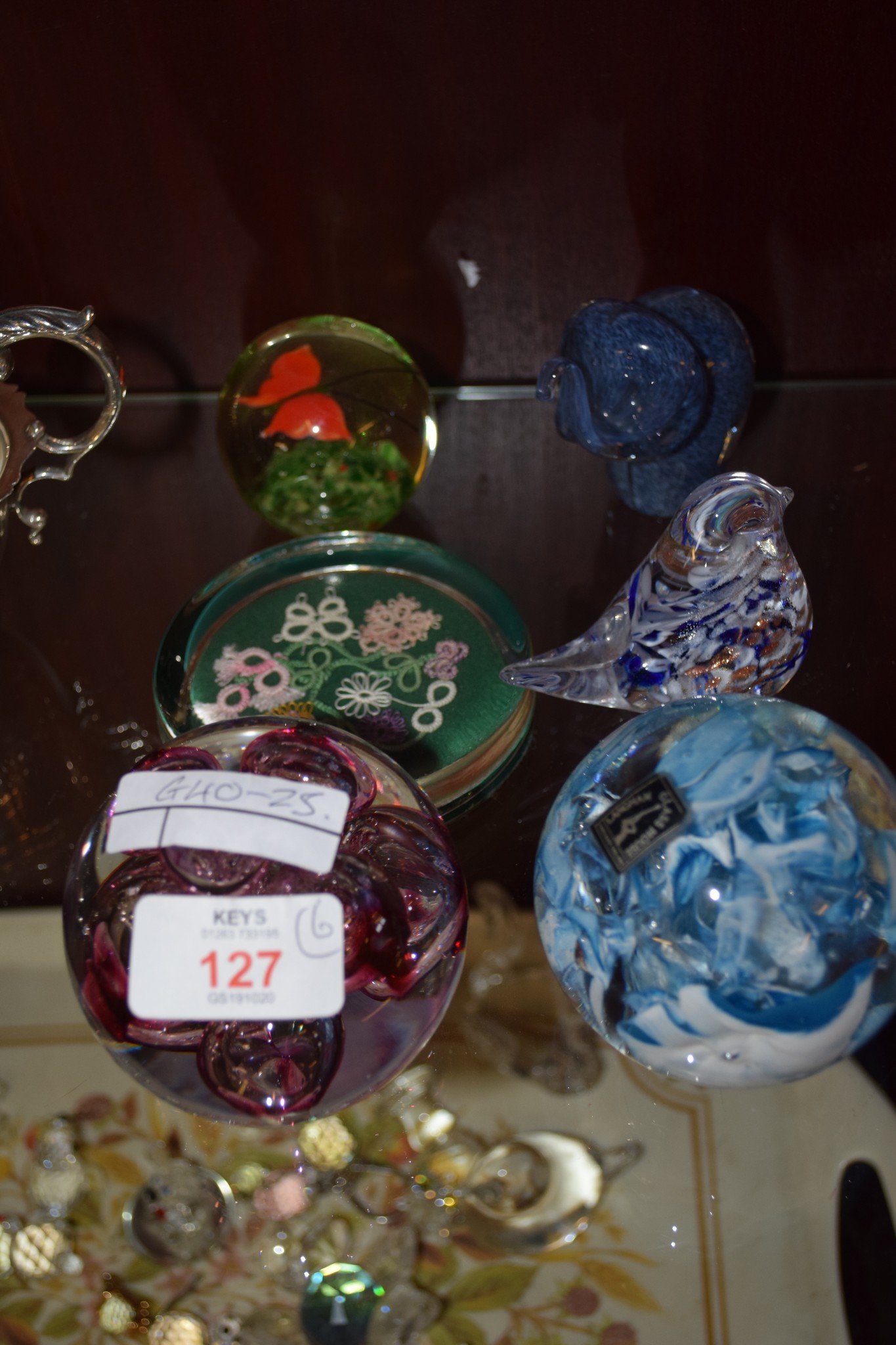 COLLECTION OF PAPERWEIGHTS INCLUDING A LANGHAM GLASS EXAMPLE AND TWO GLASS MODELS OF BIRDS