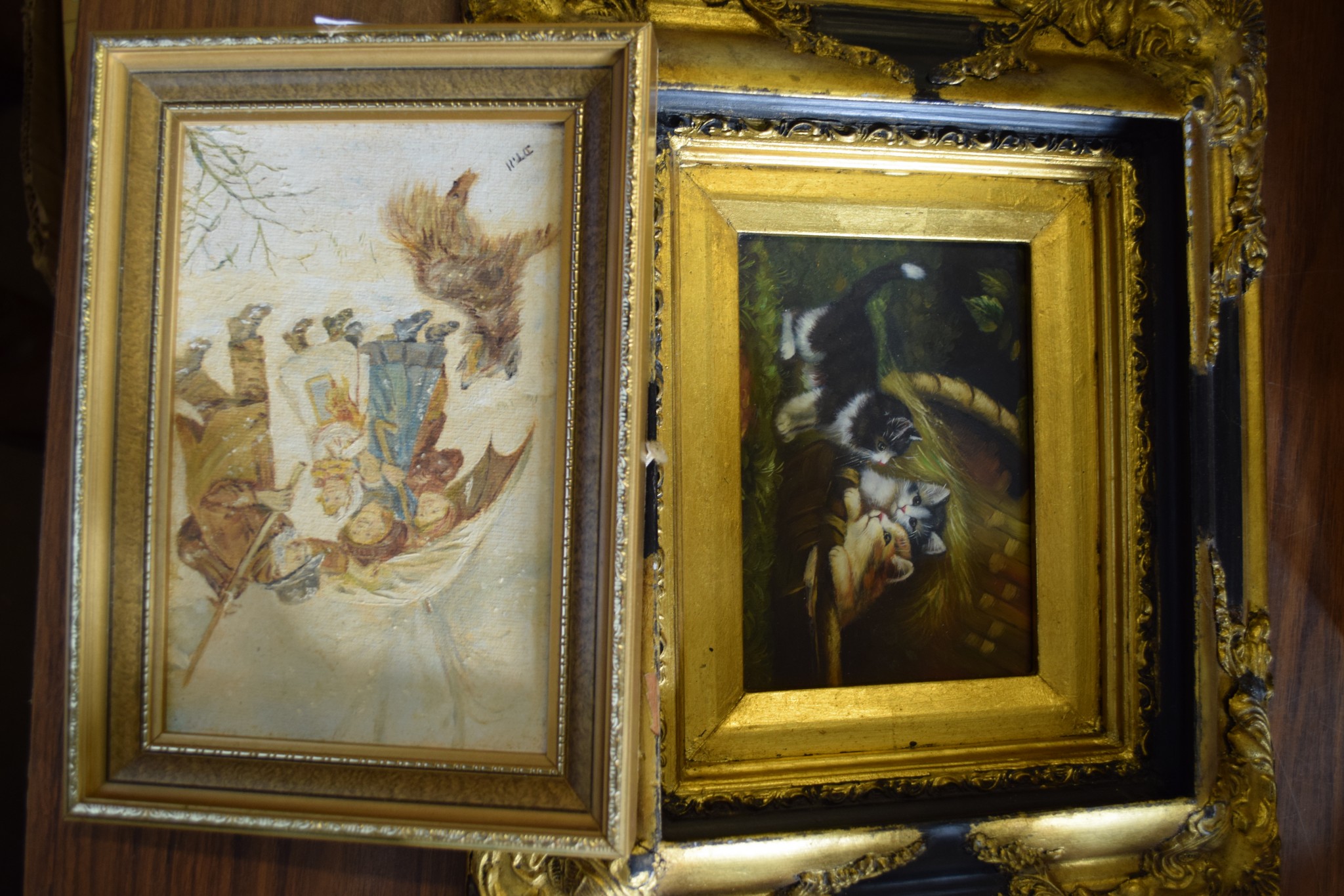 REPRODUCTION PICTURE OF KITTENS IN BLACK AND GILT FRAME AND FURTHER OIL PAINTING ON BOARD OF A