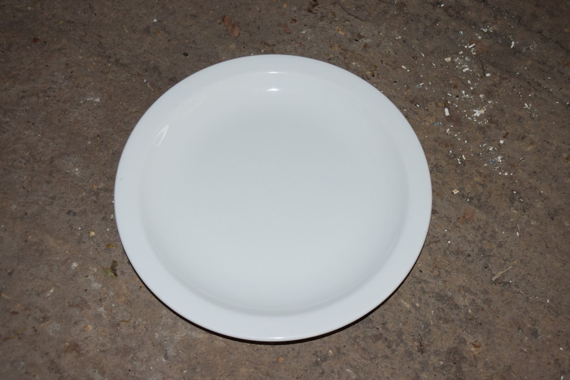 Box: 19 white Dinner Plates. - Image 2 of 2