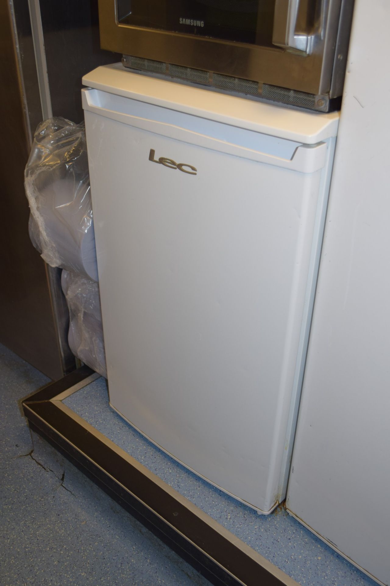 LEC undercounter Refrigerator, size 83 x 50 x 54 cm. Currently in daily use. Being sold due to