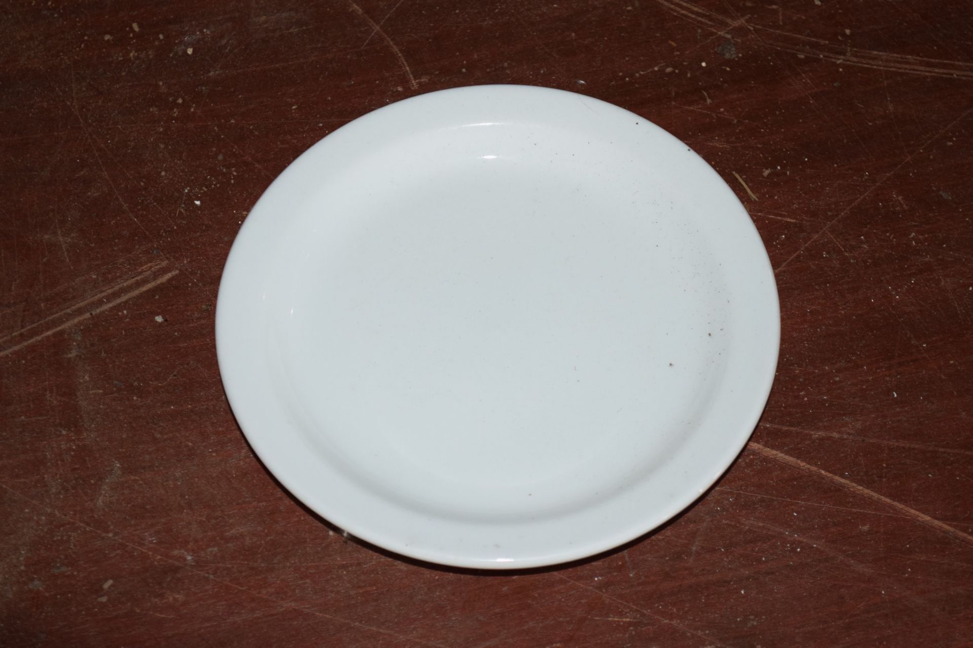Crate: approx 30 white Side Plates. - Image 3 of 3