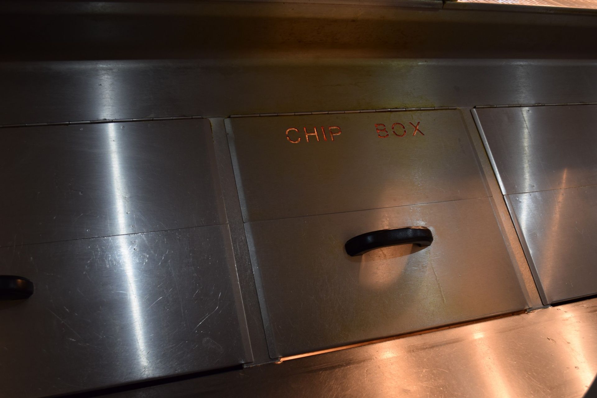 Hopkins Fish & Chip Frying Range, comprising 5 x pans, 3 x Bain Marie, 3 x Chip Boxes/Scuttles, plus - Image 15 of 25