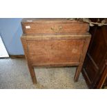 OAK SIDE CABINET WITH SINGLE DRAWER TO TOP