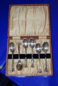 BOXED SET OF PLATED TEA SPOONS