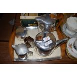 MID-20TH CENTURY DECO STYLE TEA SET, ENGRAVED PICQUOT WARE, COMPRISING TEA POT, COFFEE POT, BOTH