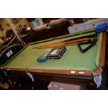 SMALL SNOOKER TABLE