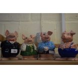 GROUP OF FOUR WADE PIG MONEY BOXES