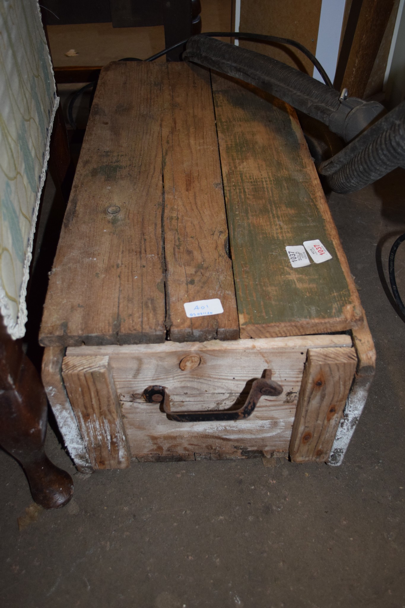 WOODEN STORAGE BOX, POSSIBLY EX-MILITARY