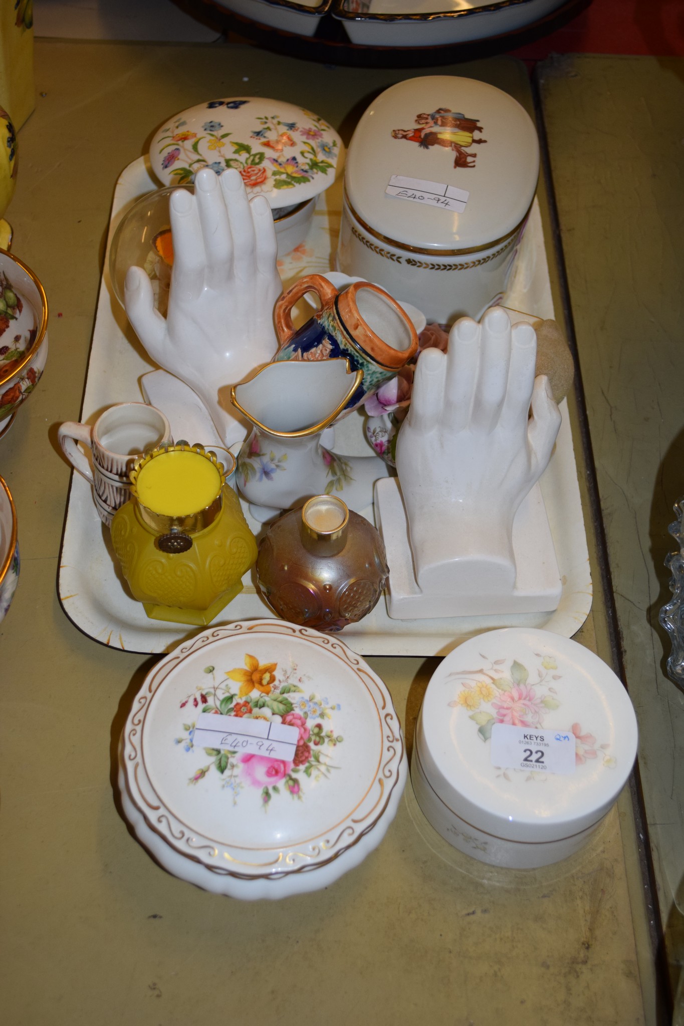 TRAY CONTAINING VARIOUS CHINA INCLUDING TWO CHINA MODELS OF HANDS ETC, COALPORT BOX AND COVER