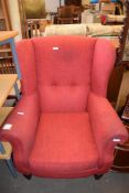 EASY CHAIR RAISED ON TURNED LEGS, WIDTH APPROX 91CM MAX