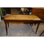 MAHOGANY EFFECT REPRODUCTION COFFEE TABLE, LENGTH APPROX 107CM