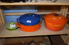 GROUP OF LE CREUSET KITCHEN WARES