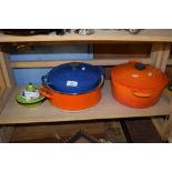 GROUP OF LE CREUSET KITCHEN WARES