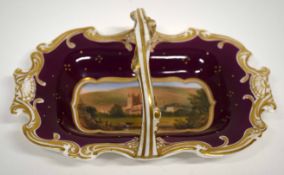 Mid-19th century Worcester porcelain card tray decorated to the centre with a view of Malvern, the